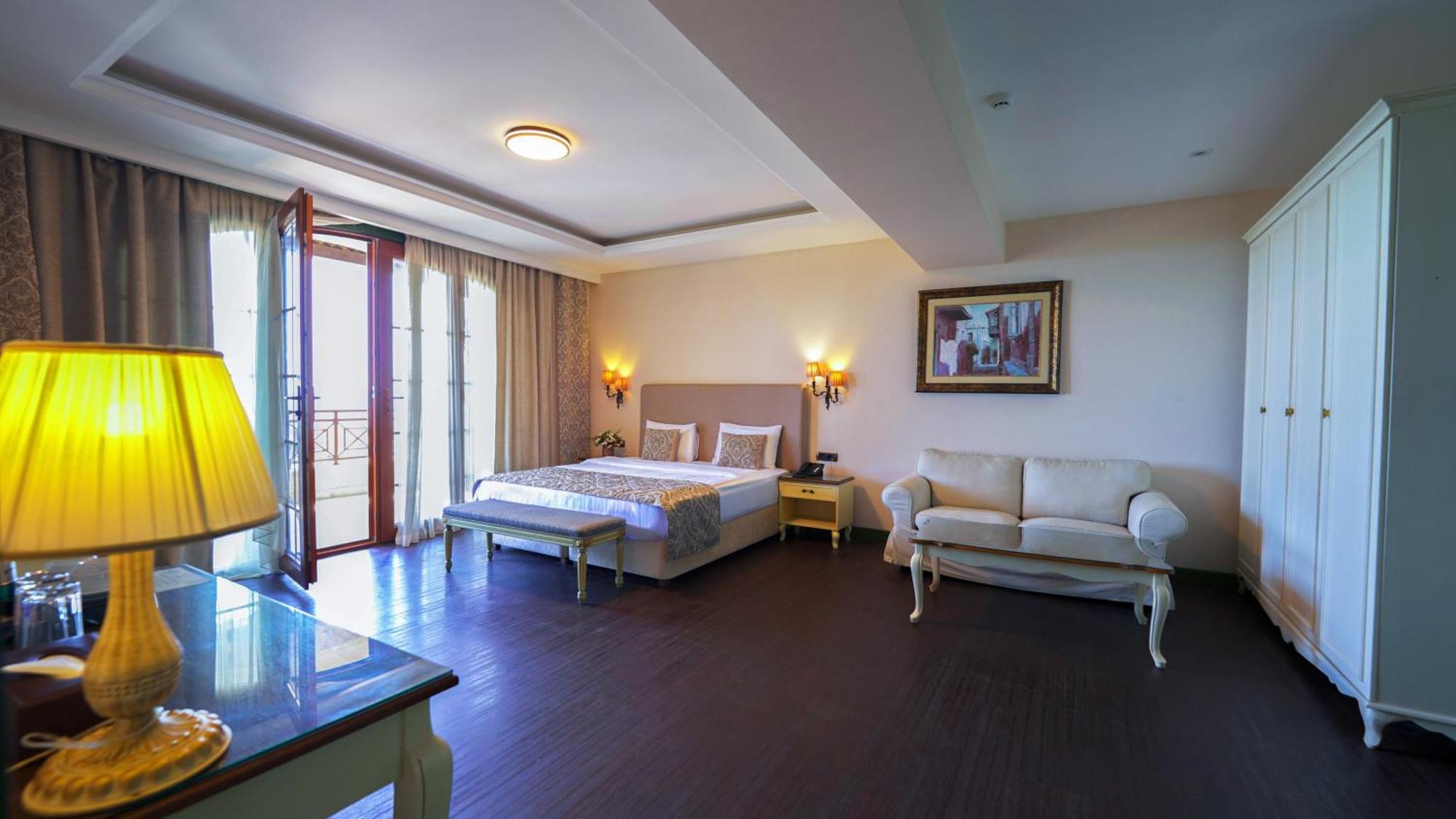 Sapphire Marine Hotel Baku Exterior photo